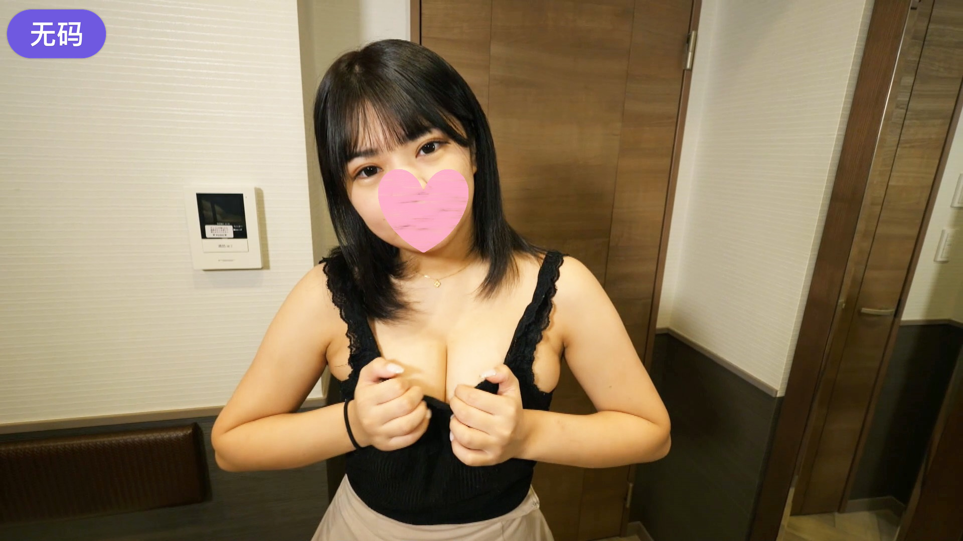 FC2-3241633 【無修正】「おっぱい大きのがコンプレックスで…」Hカップ爆乳に悩める至高の原石。おっさん